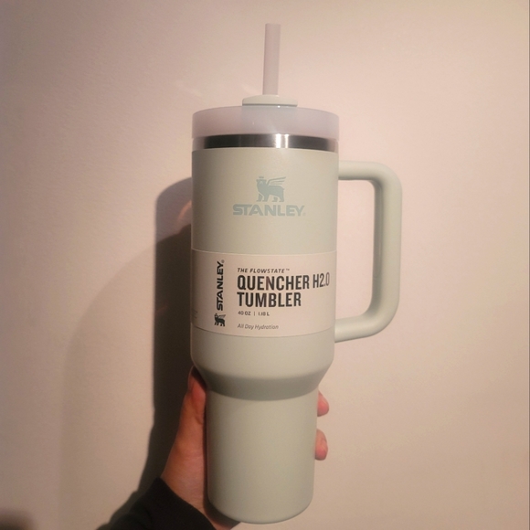 Stanley 40oz Mist Tumbler - Picture 1 of 3